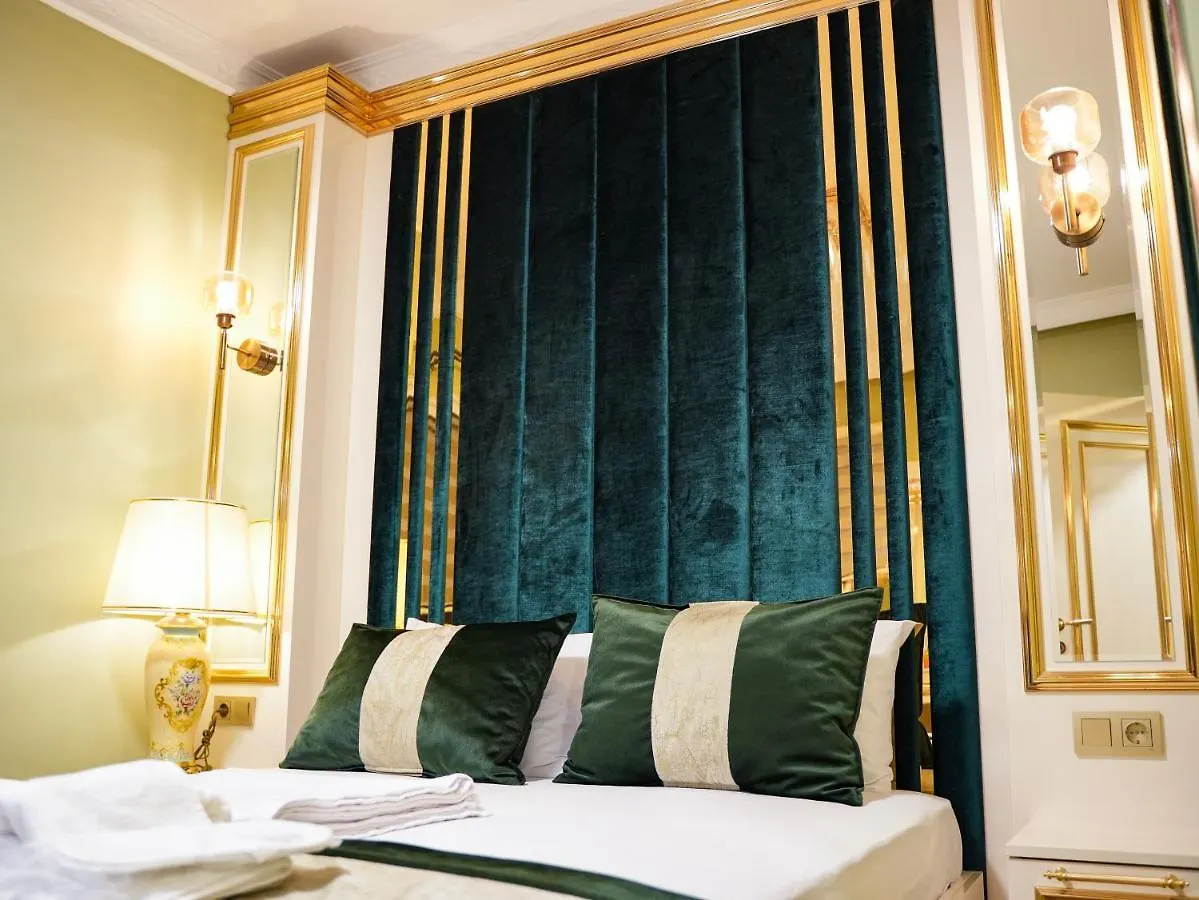 Whitemoon Hotel Suites Taksim Istanbul 0*,